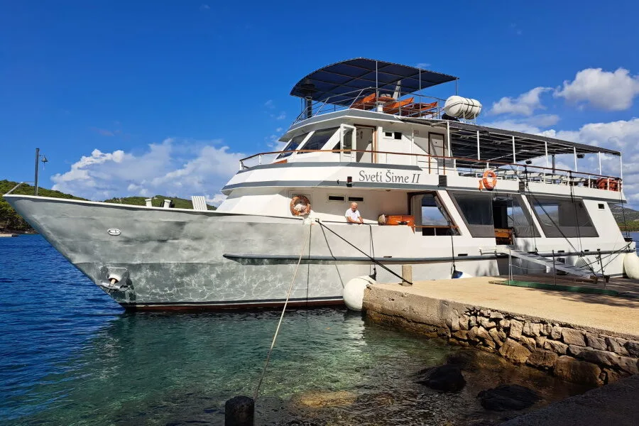 8 Hour Shared Boat Tour Zadar